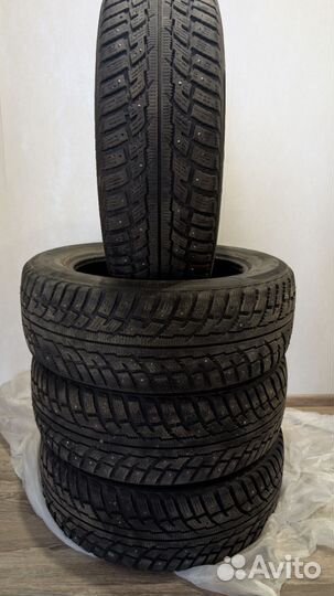 Kumho I'Zen RV Stud KC16 225/60 R17 103T