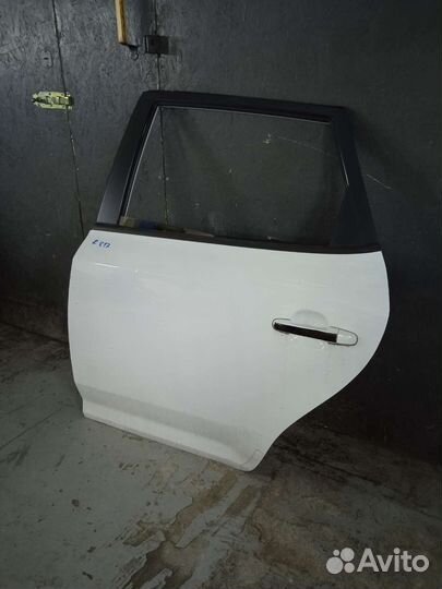 Дверь задняя левая Киа Сид 06-12 г