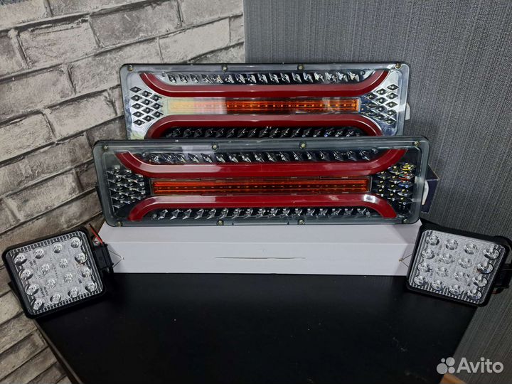 Задние фонари на грузовик Led