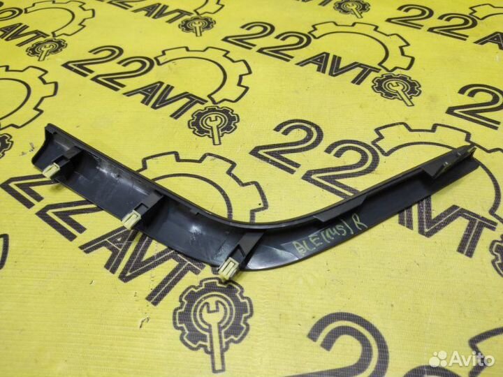 Накладка консоли правая Subaru Legacy BLE EZ30D