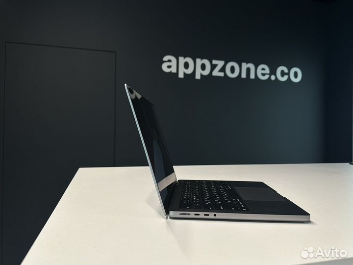 MacBook Pro 14 2021 M1 Pro 16Gb/512GB