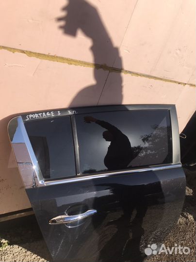 Дверь задняя правая Kia Sportage 3 SL