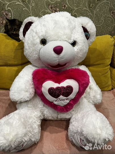 Плюшевый медведь