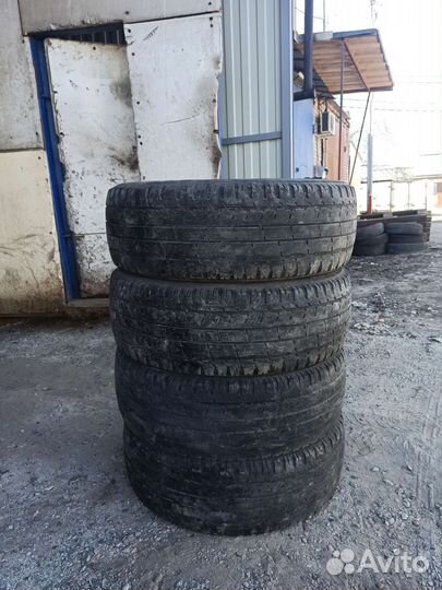 Amtel Cruise 4x4 215/65 R16