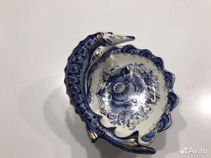 Пепельница- икорница Гжель, авторская работа