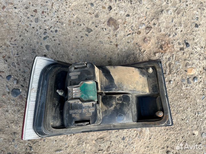 Фонарь задний правый на крыло ваз 2110
