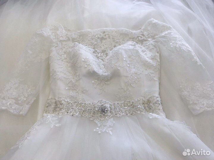 Свадебное платье