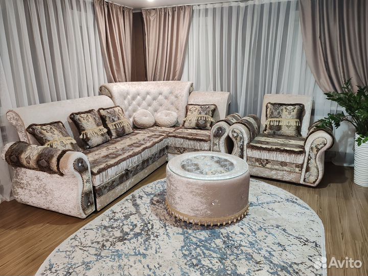 Диван с креслом в отличном состоянии