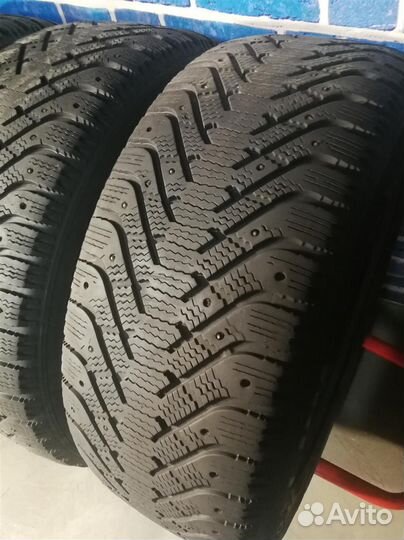 Goodyear UltraGrip 500 255/55 R18
