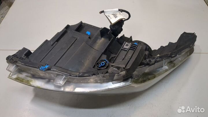 Фара (передняя) Peugeot 3008, 2011