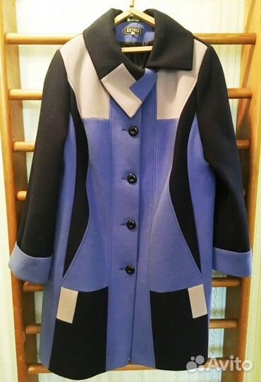 Пальто демисезонное