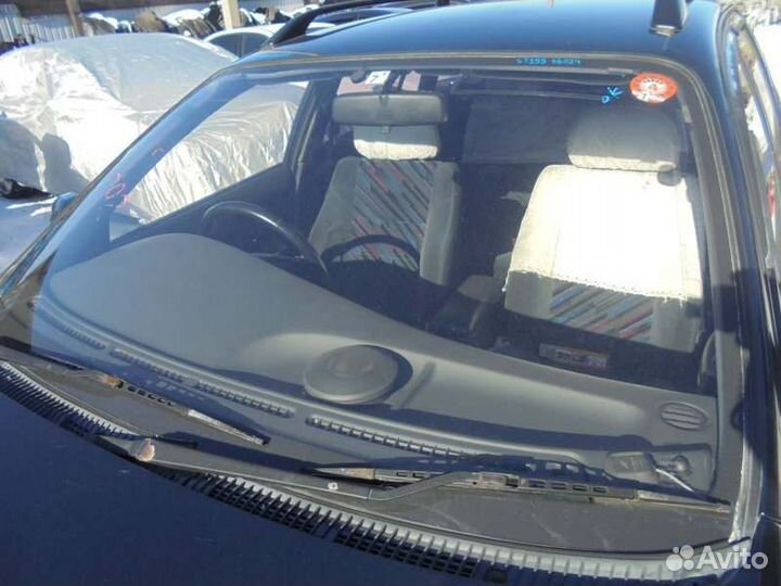 Лобовое стекло Toyota Caldina ST195 3S-GE 1995/07