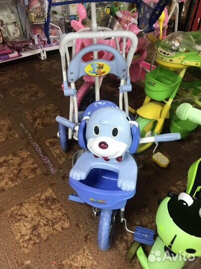 Трехколесный велосипед