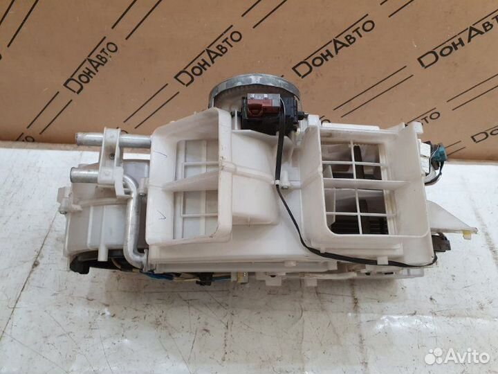 Отопитель салона Lexus Lx 3