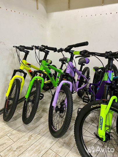 Красивый велосипед 20 колесо на 6-9 лет новый