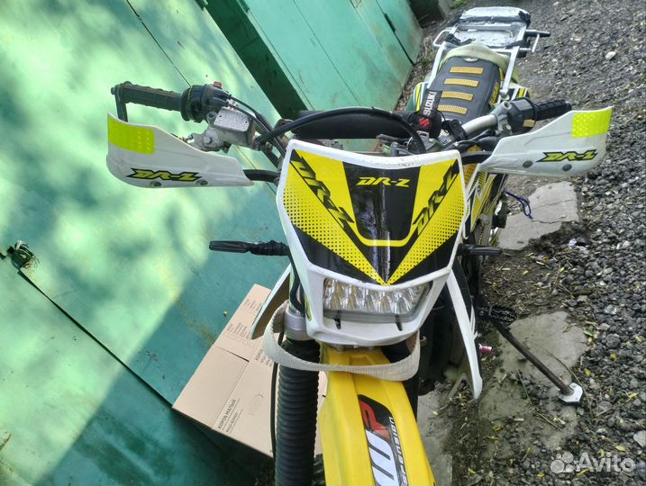 Suzuki drz 400 s