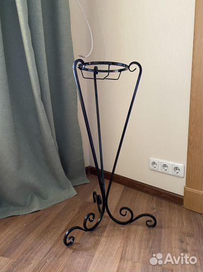 Подставка по цветочный горшок