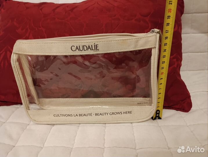 Косметичка Caudalie, Франция