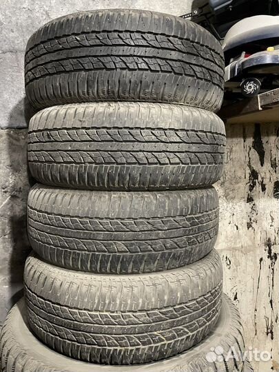 Yokohama Geolandar A/T G015 215/65 R16