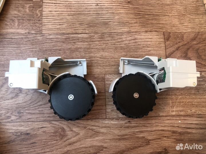 Запчасти от робота пылесоса xiaomi mijia 1c