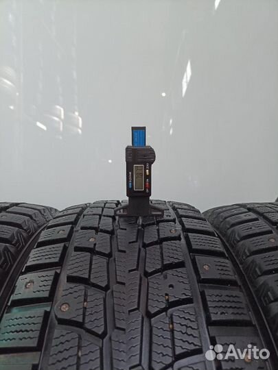 Dunlop SP Winter Ice 01 225/65 R17