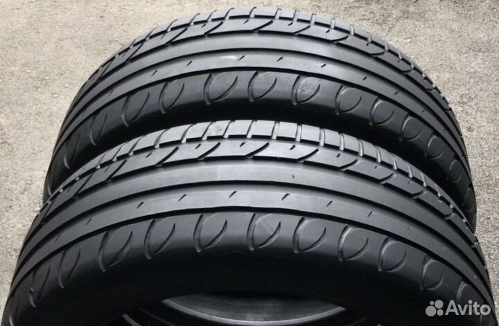 Tigar UHP Ultra High Performance 215/55 R17