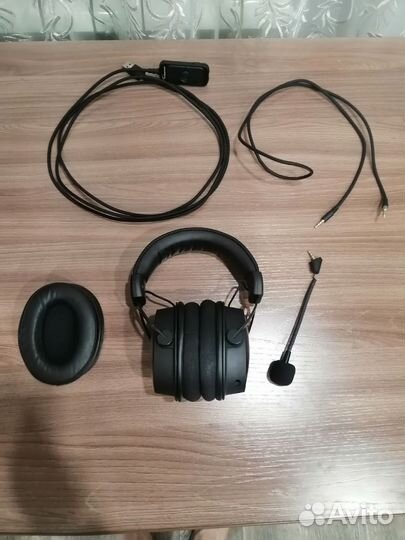 Игровые наушники HyperX