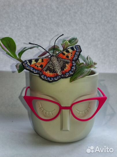 Брошь бабочка