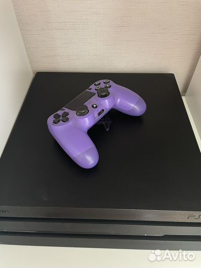 Sony PS4 pro 1tb
