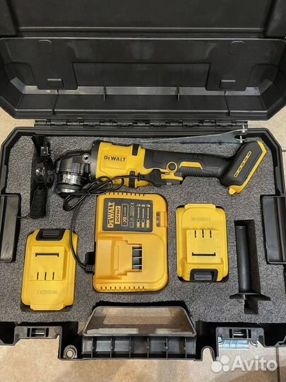 Болгарка Dewalt аккумуляторная 20v