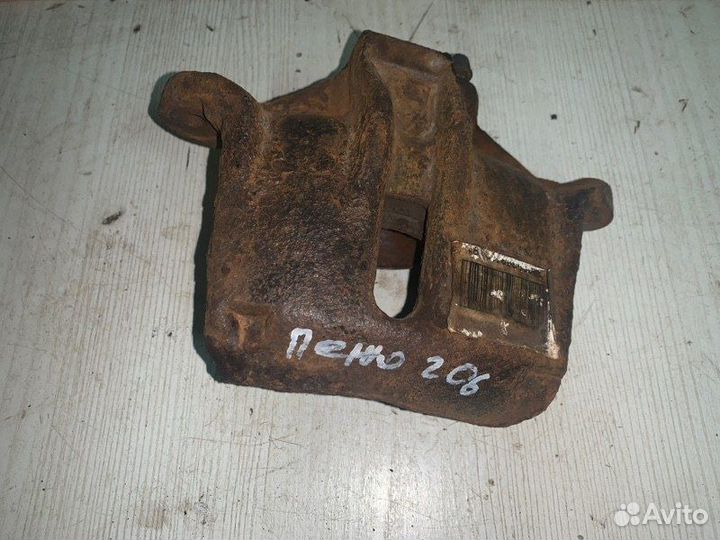 Суппорт тормозной передний левый Peugeot 206