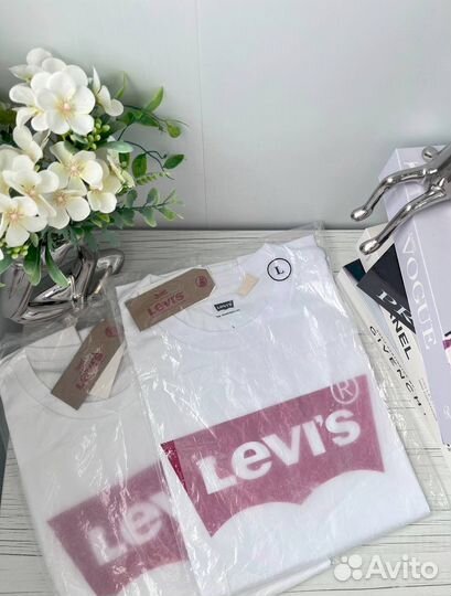 Футболка женская мужская levis оригинал белая