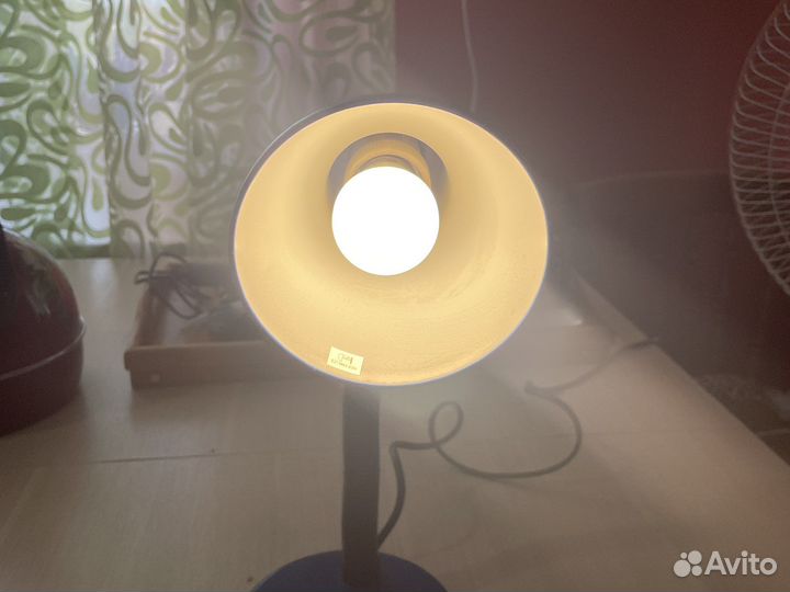 Лампа в рабочем хорошем состоянии