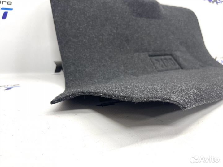 Обшивка крышки багажника granta до 2018г