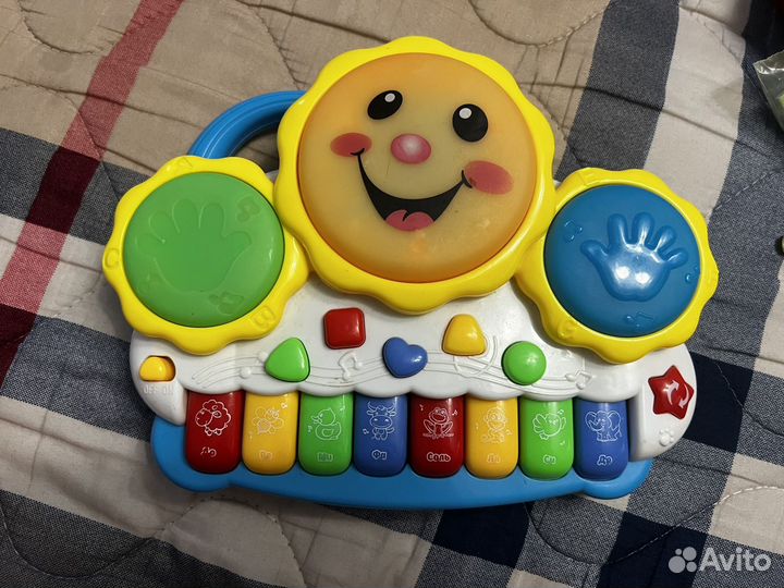 Музыкальная игрушка пианино барабан