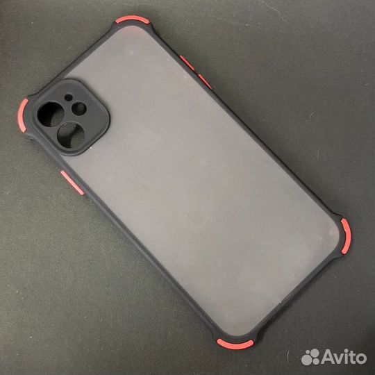 Полупрозрачный противоударный чехол для iPhone 11