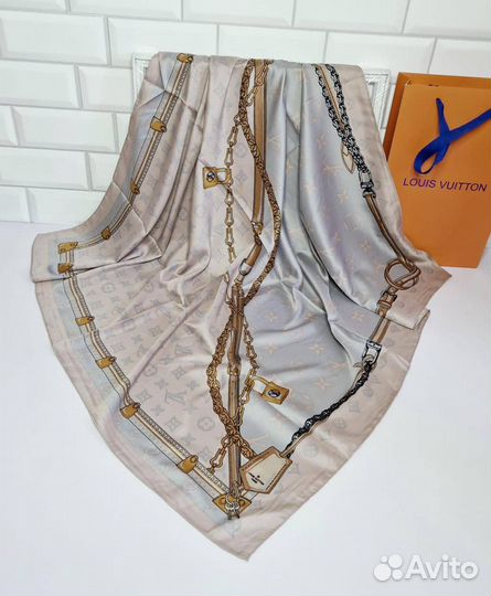 Платок Louis Vuitton