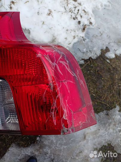 Задний правый фонарь xc90