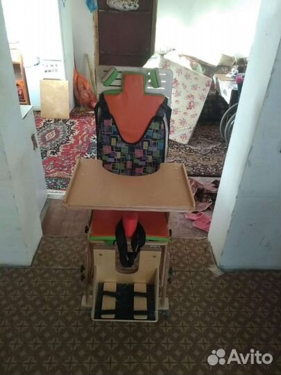 Стульчик для кормления