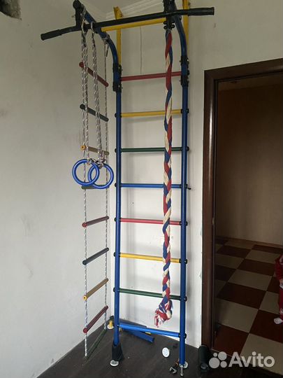 Детская шведская стенка