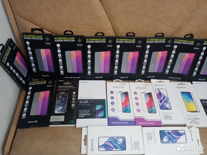 Лот чехлы и защитные стекла для телефонов боксы ке