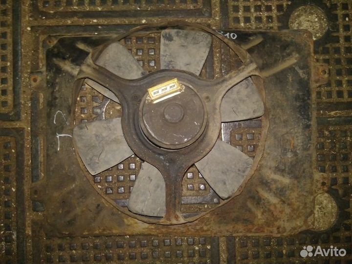 Вентилятор радиатора Volkswagen Jetta 2