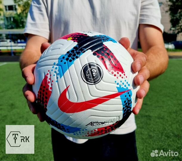 Футбольный мяч adidas лига чемпионов 2023