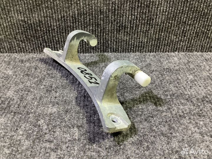 Петля навес люка Samsung. DC61-00889A. (0851)