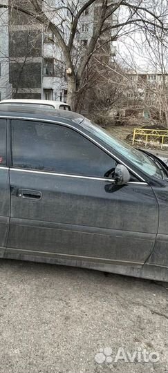 Дверь Toyota chaser 100