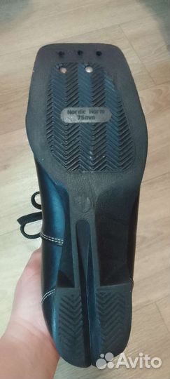 Лыжные ботинки 36 разм