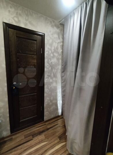 2-к. квартира, 52 м², 8/10 эт.