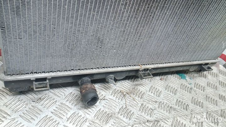 Б/У Б/У Радиатор системы охлаждения 1350A603