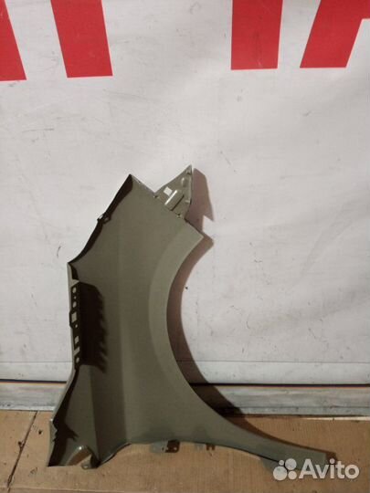 Крыло переднее левое Citroen C4 2