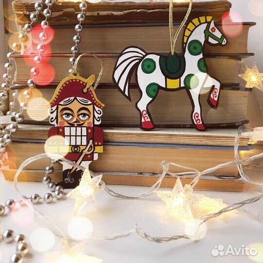 Елочные игрушки